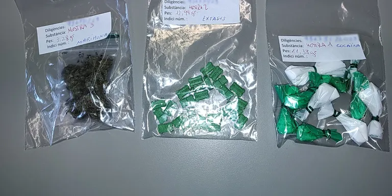 Atrapen un traficant a Lloret de Mar amb dosis de cocaïna, èxtasis i marihuana amagades en un pot de crema hidratant