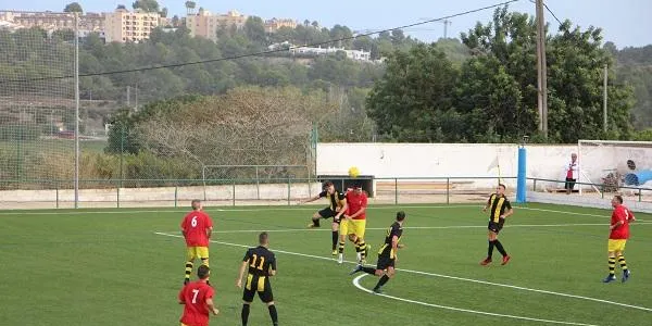 L’Altafulla deixa escapar dos punts en un duel d’alt voltatge contra l’Arboç (2-2)