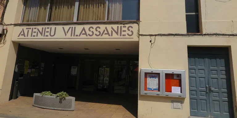 L’Ajuntament compra el teatre de l’Ateneu Vilassanès