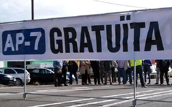 Foto: 'Prou! AP-7 Gratuïta Ja'