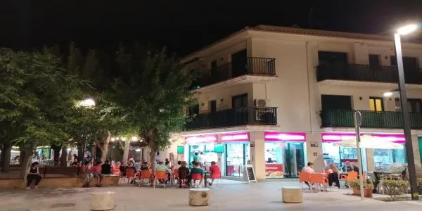 Enxampen "in fraganti"a Altafulla a dues persones que havien entrat a robar en un establiment de restauració de la vila