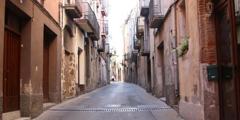 Els veïns del Barri Antic exigeixen més seguretat i que no es “normalitzi” que s’esfondrin cases