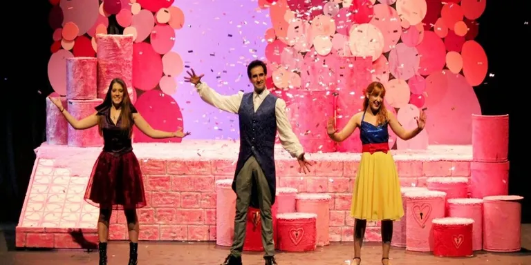 Sortegem invitacions per a l’espectacle familiar “Les princeses també es tiren pets”