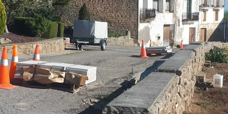 Arrangen diversos punts d'Almenara Alta i Les Puelles
