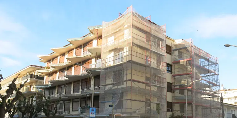 Les comunitats de propietaris poden aconseguir subvencions per reformar els seus edificis amb els fons Next Generation