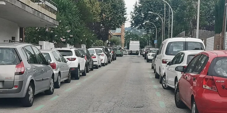 Obres de substitució del clavegueram d’Enric Granados, entre Colom i Rosari, i reparació del ferm