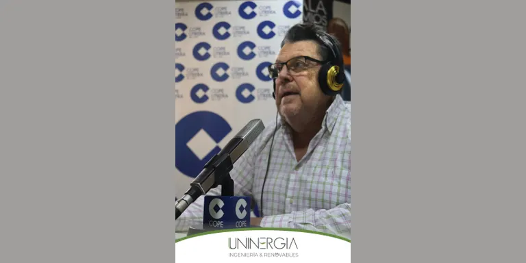 Manuel Reina, de Uninergia, nos ofrece una clase magistral sobre las energías renovables