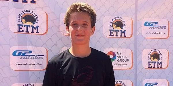 L’altafullenc Pol del Castillo guanya la fase catalana de la ‘Babolat Cup 2017’ en categoria Infantil