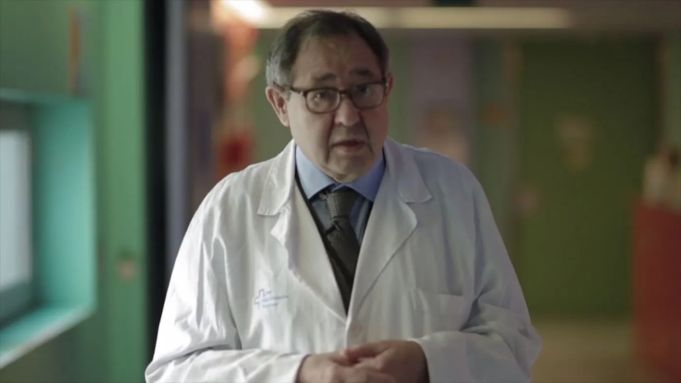 Dr.  Josep Sánchez de Toledo: 'No només emmalalteix el nen amb càncer sinó tota la família, que cal cuidar també'