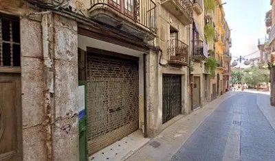 S’ensorra part d’un pis del carrer Carnisseria