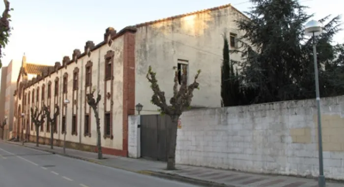 La compra de les Clarisses ha fet trencar la regla de la despesa