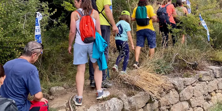 La Caminada popular de la Festa Major convida a descobrir paisatges i camins del Vinyet, aquest diumenge