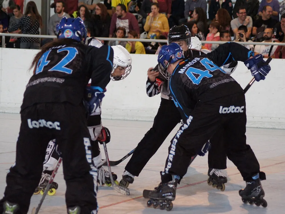 Doble duel trepidant Cent Patins - Valladolid el viscut a la pista Francesc Calvo