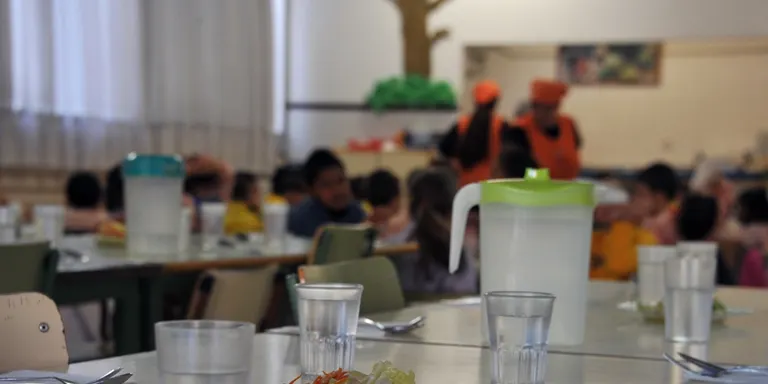 Ja es poden demanar els ajuts de menjador escolar pel curs vinent