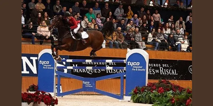 L’altafullenca Sara Salom tanca la temporada amb l'or al Concurs de Salts Internacionals de la Corunya