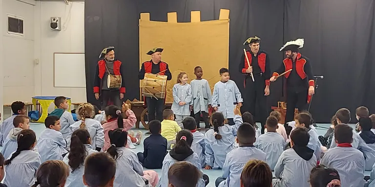 L’obra de teatre ‘El Carrocontes del Setge’ torna a les escoles per donar a conèixer l'episodi històric