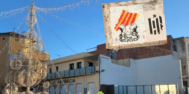 L'Ajuntament recuperarà i reeditarà el mural del 2017 de l'Era del Castell