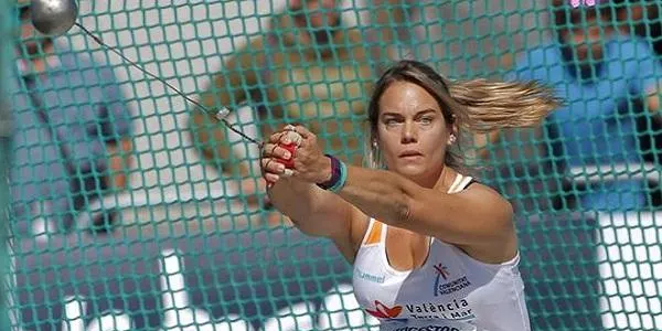 Berta Castells revalida el títol en el Campionat d’Espanya de llançaments llargs