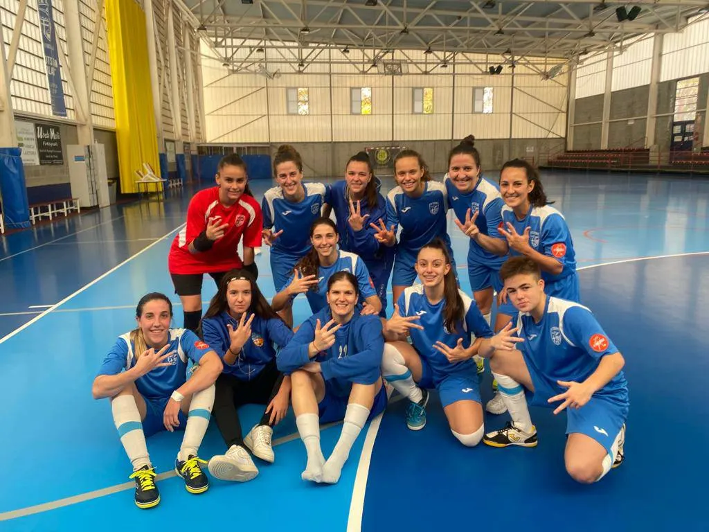 El femení de futsal del CN Caldes signa una victòria aclaparadora a casa