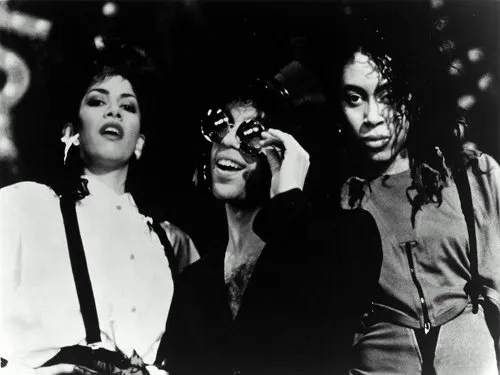 Us convidem a celebrar els 30 anys del concert "Sign 'o' the times" de Prince als cinemes Cinesa Parc Vallès