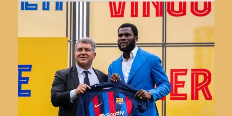 Xavi Hernández va convèncer a Kessie d’anar al Barça