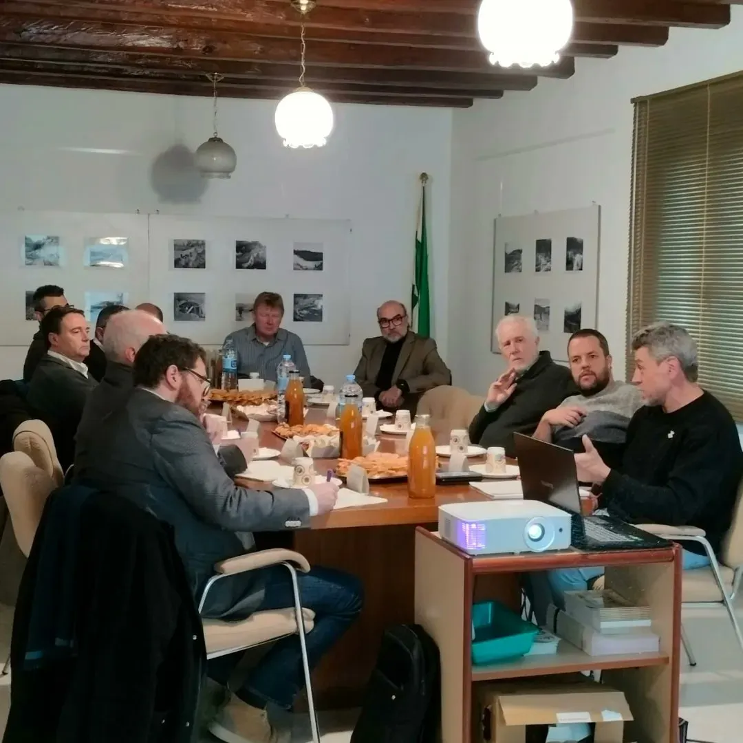 <strong>La Generalitat es compromet a realitzar un estudi previ de millora del tram de la carretera de Sant Llorenç a Berga de la província de Barcelona</strong>