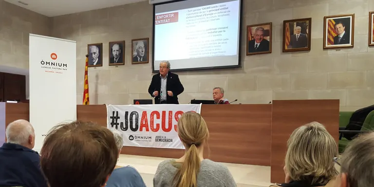 Òmnium Segarra-Urgell ja supera els 1.300 inscrits