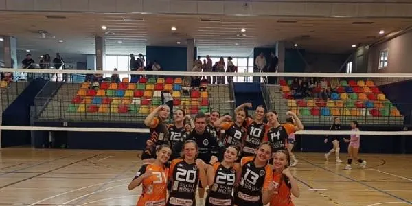 El Juvenil i el Cadet femenins del CEVOL Torredembarra sumen quatre punts en la visita al CV Barberà