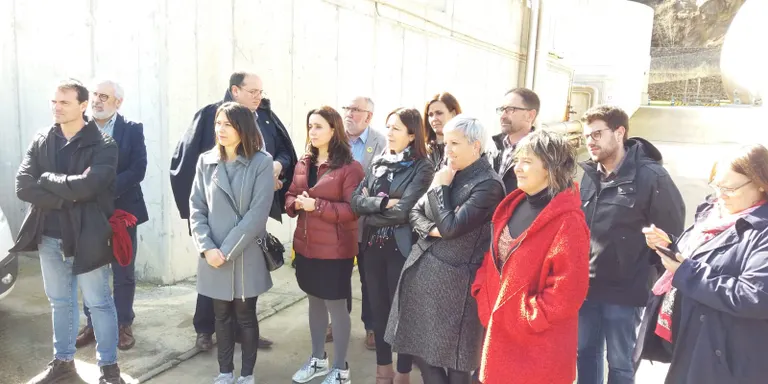 Els regidors i regidores de l'Ajuntament de Pineda visiten l'EDAR