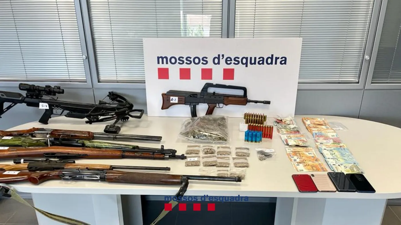 Dos detinguts per tràfic de drogues en una masia a Valls