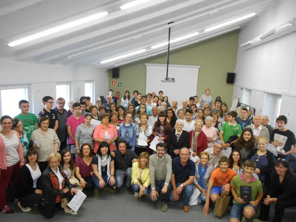 Participants en el projecte 'Ens escrivim'