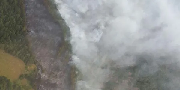 Incendi de vegetació entre els municipis de Meranges i Bellver de Cerdanya