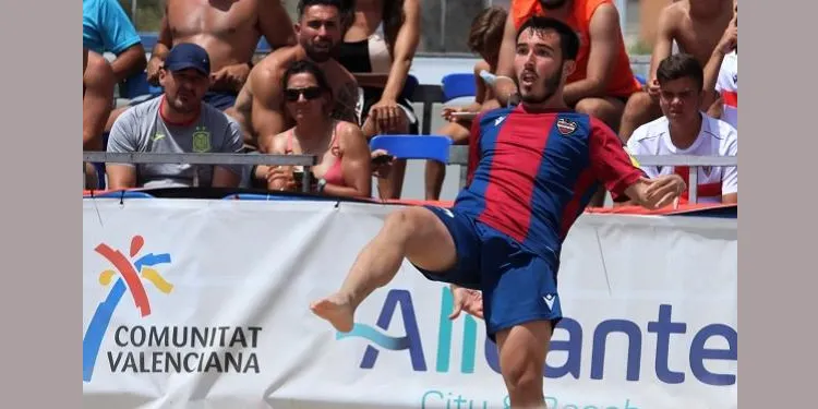 Edu Suárez i José Arias busquen la corona valenciana per jugar la Copa d’Espanya amb el Levante