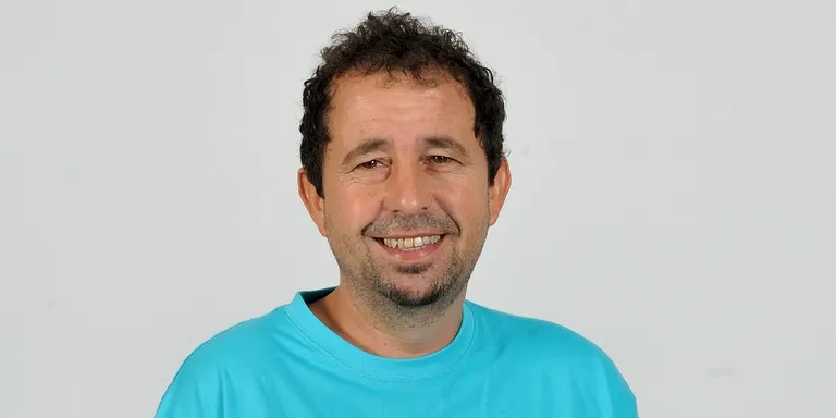 ELS GRUPS MUNICIPALS OPINEN - AUP