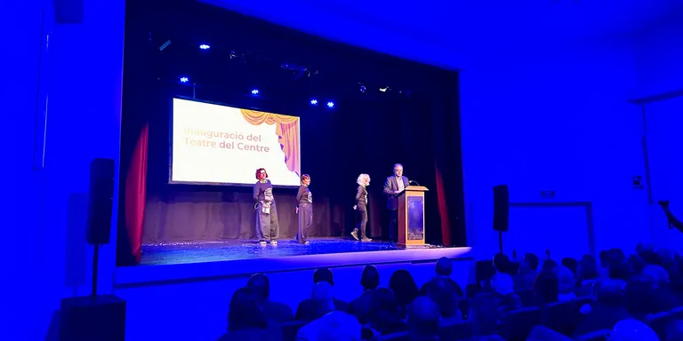S’inaugura la nova sala de l’Ateneu Democràtic i Progressista
