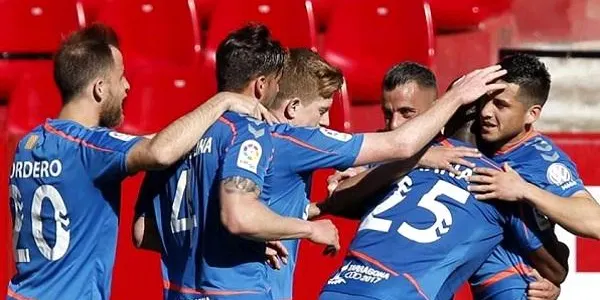 El Nàstic empata a 2 contra el Sevilla Atlético i es manté fora de la zona de descens