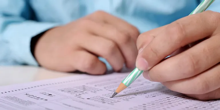 78.252 alumnes de 6è s'examinen aquesta setmana a les proves de les competències bàsiques