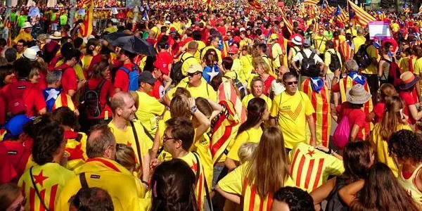 L'Alt Urgell i el Pirineu també fan història amb la 'V' de la Via Catalana 2014
