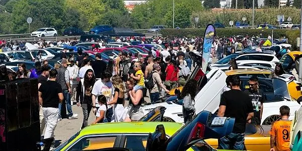 Unes 9.000 persones gaudeixen de la tercera edició del Motorshow de Torredembarra