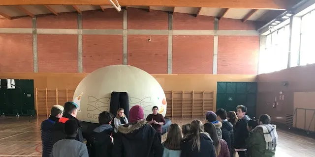 Oliana acull la Cúpula Gustum per divulgar els aliments locals entre els escolars