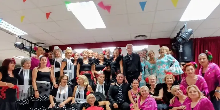 'Aires del Sur' comença nova temporada amb una festa a Cal Maiam