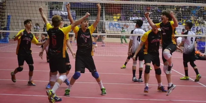 Dos jugadors del Club Vòlei Arenys, campions d’Espanya amb la selecció catalana en categoria cadet