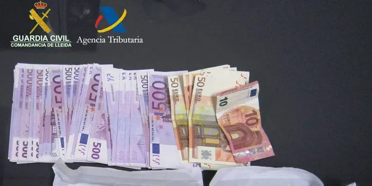 Intervenen 78.810 euros en un control a la Farga de Moles