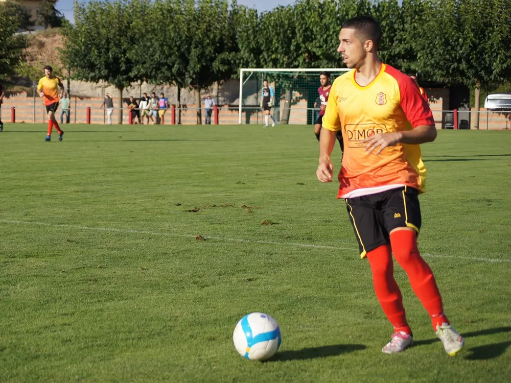 Adri va jugar els primers minuts oficials amb el Veinti el passat cap de setmana