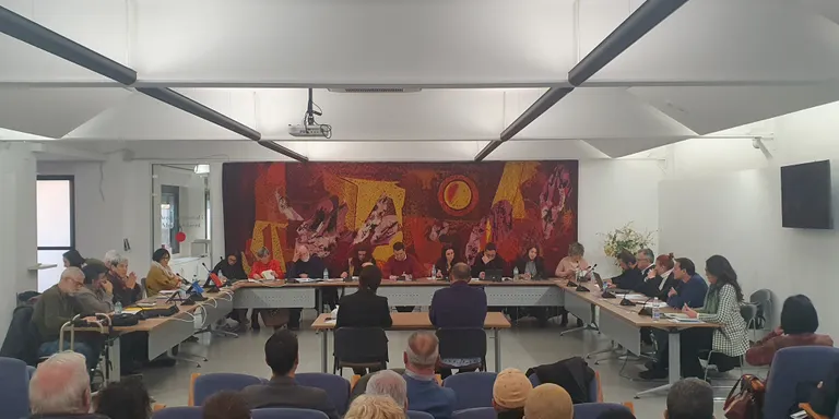 El ple de Pineda rebutja la moció d'ERC-JxP pels drets de totes les persones estrangeres empadronades a votar a les municipals.
