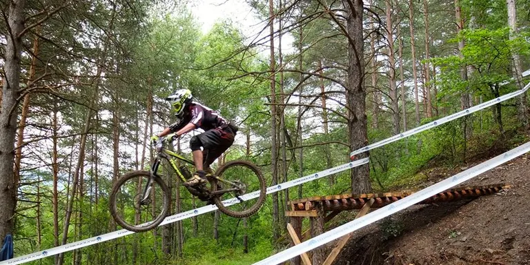 Èxit del Super Enduro Arfa amb més de 200 participants