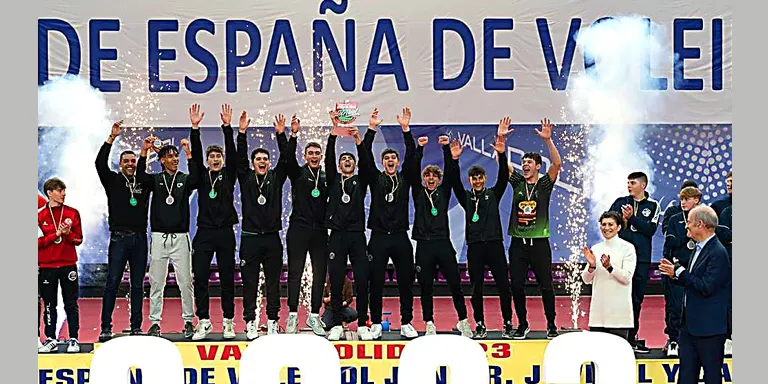 L'Ajuntament homenatja avui Marta Mitjans i el júnior del vòlei Arenys