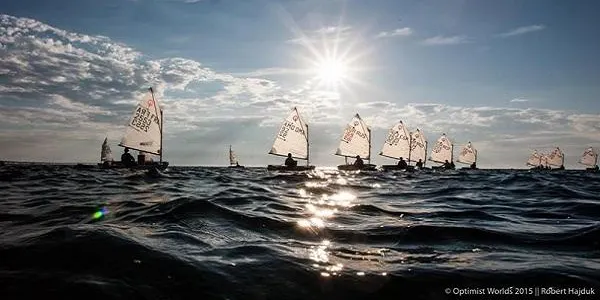 El regatista del CM Altafulla Eduard Ferrer queda en 4t lloc al Campionat del Món per equips en categoria Optimist