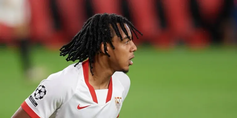 Kounde ja no participa amb el Sevilla