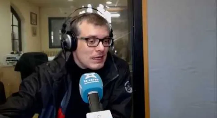 Elies Ferrer, als micròfons de Rà dio Arenys